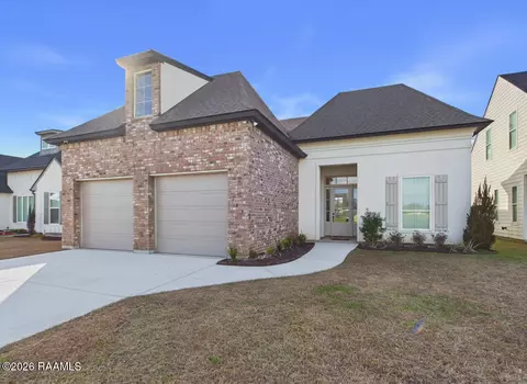 123 Sweet Ridge Way, Youngsville, LA 70592