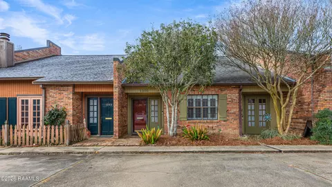 1305 W Saint Mary Blvd, Lafayette, LA 70506