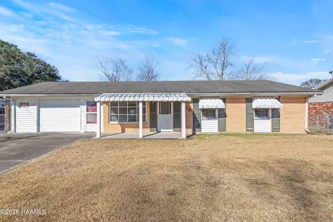 315 Belaire Dr, New Iberia, LA 70563