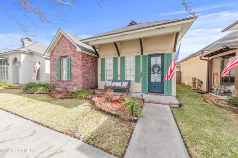 413 Harbor Rd, Youngsville, LA 70592