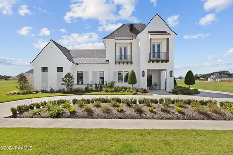 106 Dusty Ridge Dr, Youngsville, LA 70592
