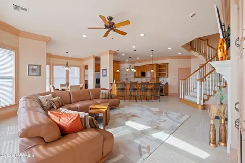 Living - 106 Augusta Dr, Broussard, LA 70518 photo 4 of 4