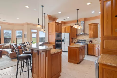 Kitchen - 106 Augusta Dr, Broussard, LA 70518 photo 2 of 5