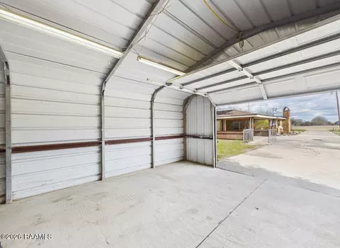 Exterior - 312 S Fieldspan Rd, Scott, LA 70583 photo 17 of 17