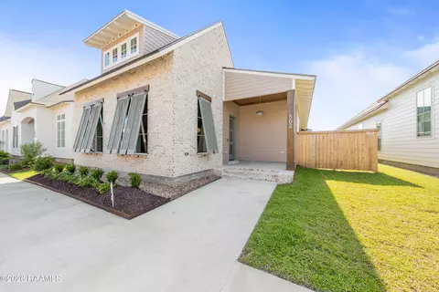 502 Broyles St, Youngsville, LA 70592