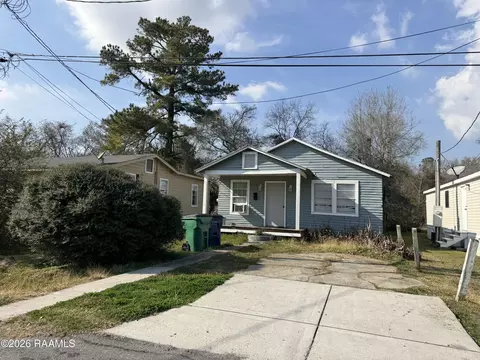 1718 W 9th St, Crowley, LA 70526