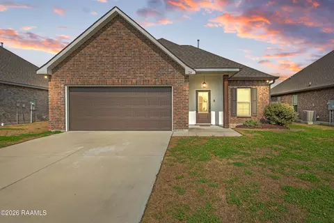 124 Alpine Meadows Ln, Lafayette, LA 70506