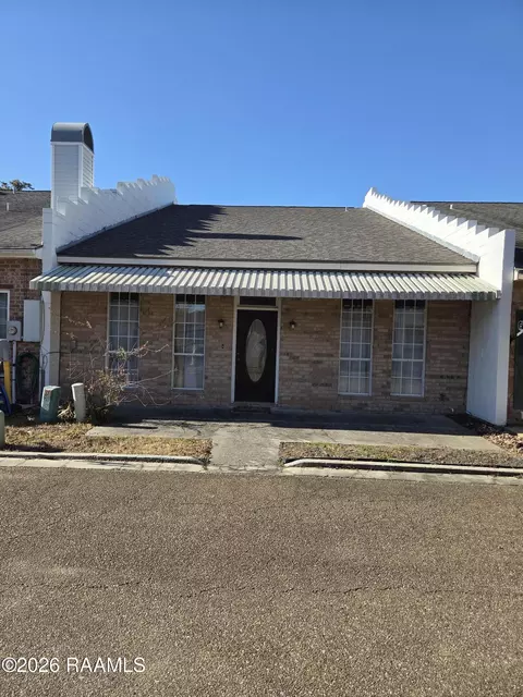 305 Halcott Dr #112, Lafayette, LA 70503