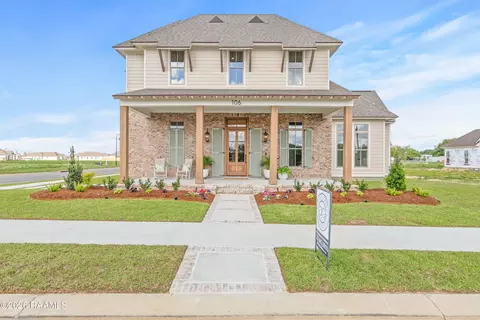 106 Sea Island Ln, Youngsville, LA 70592