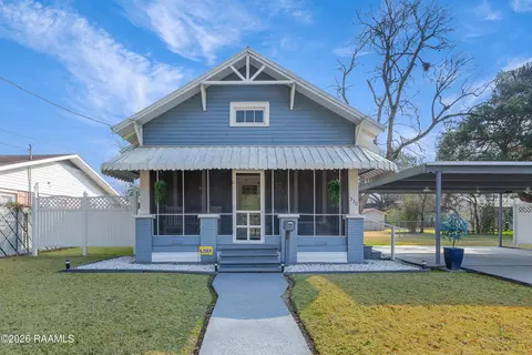 530 S 4th St, Eunice, LA 70535