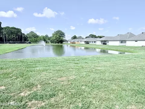 108 Fig St, Lafayette, LA 70506