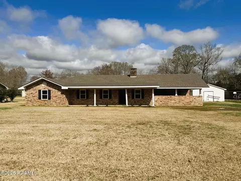215 Saint Ann Ave, Opelousas, LA 70570