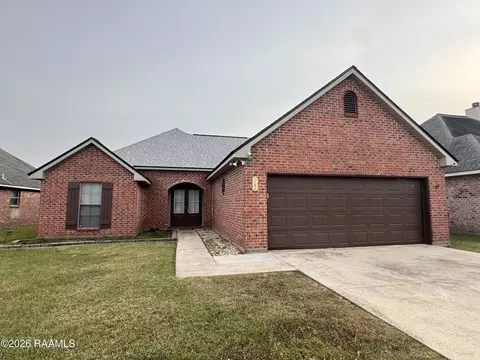 143 Legend Creek Dr, Youngsville, LA 70592