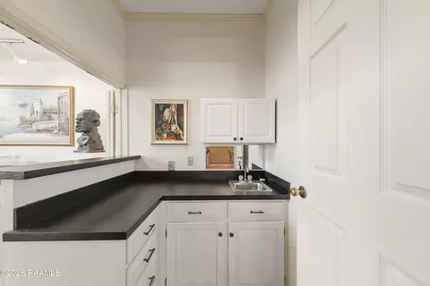 Kitchen - 404 Comanche Dr, Lafayette, LA 70503 photo 6 of 6