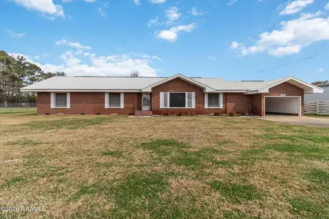 2281 Cecilia Sr High School Hwy, Breaux Bridge, LA 70517