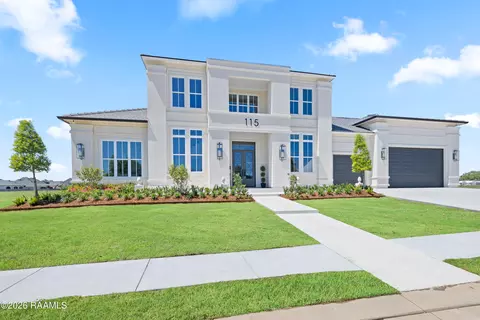 115 Retreat St, Broussard, LA 70518