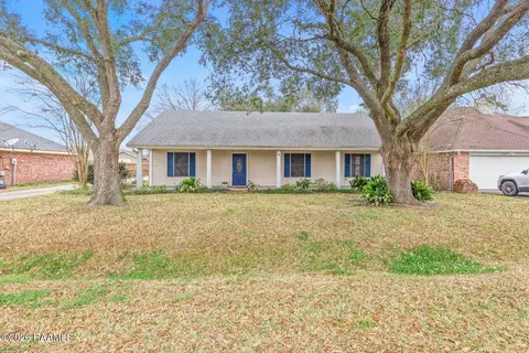 109 Sundown Dr, Broussard, LA 70518