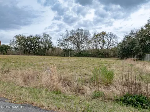 000 E 1st St, Crowley, LA 70526 photo 2