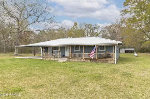 Exterior - 3230 Amerada Rd, Kaplan, LA 70548 photo 1 of 6