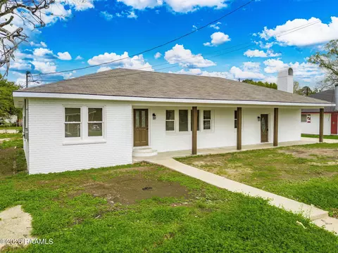 144 Champagne St, Lafayette, LA 70501
