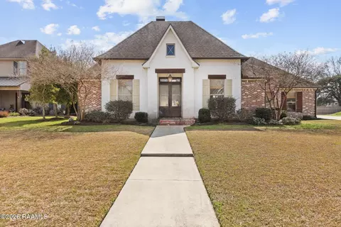 112 Grandview Terrace Dr, Youngsville, LA 70592