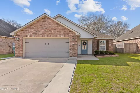 206 Rocky Ridge St, Youngsville, LA 70592