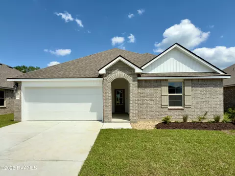 179 Colett Dr, Sunset, LA 70584