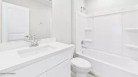 Bath - 206 Cypress Falls Dr, Broussard, LA 70518 photo 1 of 2