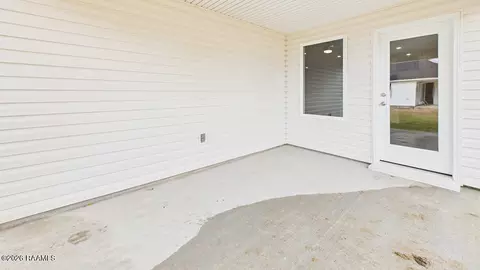 Exterior - 206 Cypress Falls Dr, Broussard, LA 70518 photo 2 of 2