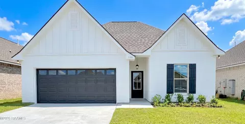 108 Star Ln, Broussard, LA 70518