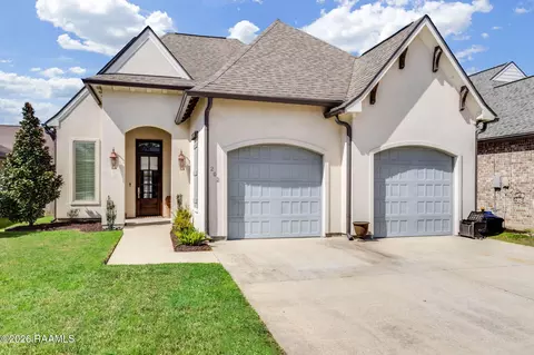 202 Cypress View Dr, Youngsville, LA 70592