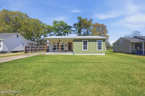 622 May St, Jennings, LA 70546