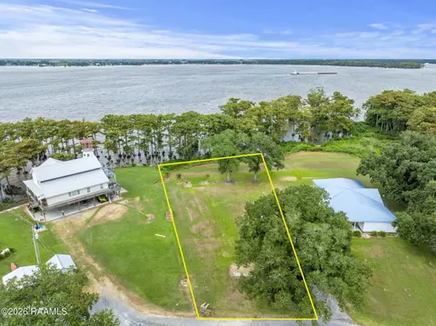6903 S Lake Cv, Gueydan, LA 70542