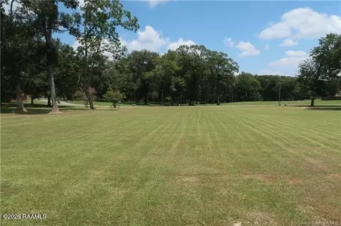 437 River Oaks Dr, Jennings, LA 70546