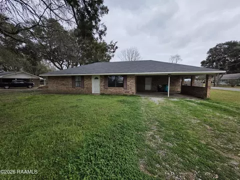 1109 Emerald Rd, Ville Platte, LA 70586