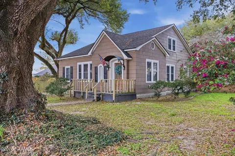107 Campania St, Rayne, LA 70578