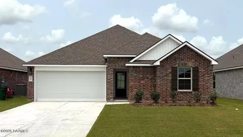 156 Cottage Cove Dr, Maurice, LA 70555
