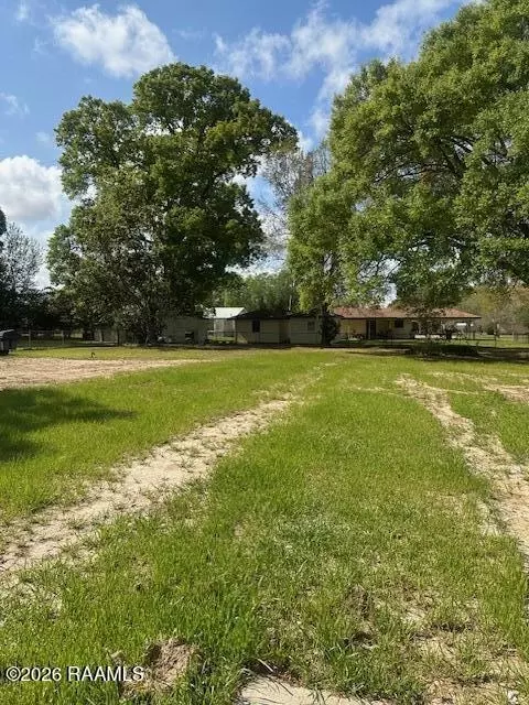 806 Alice Dr, Lafayette, LA 70503