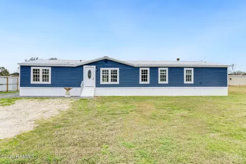 129 Owl Ln, Carencro, LA 70520