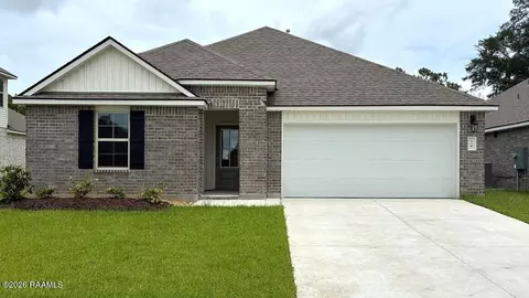 339 White Pine Dr, Lafayette, LA 70501