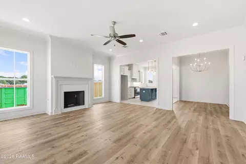 Living - 201 Boxview St, Scott, LA 70583 photo 3 of 3