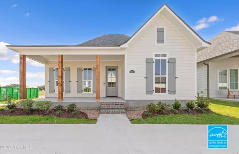201 Boxview St, Scott, LA 70583