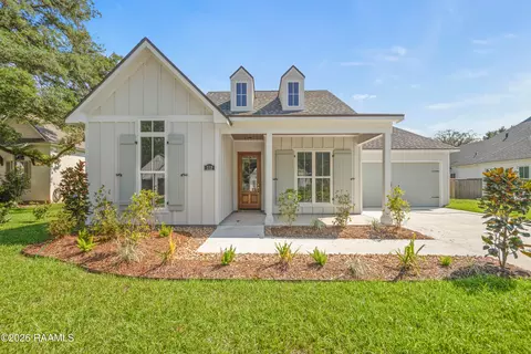 112 Preservation Dr, Youngsville, LA 70592