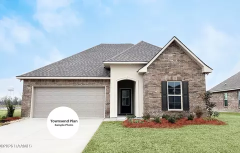 306 Hidden Meadows Dr, Lafayette, LA 70506