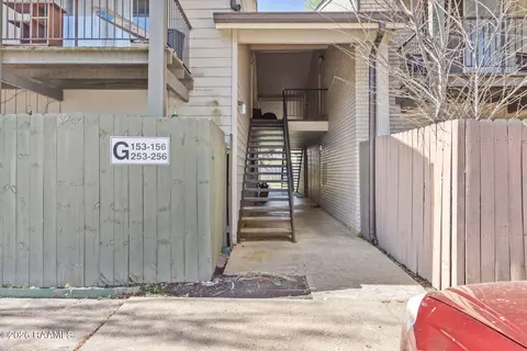220 Doucet Rd #153G, Lafayette, LA 70503