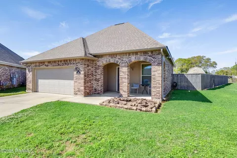 119 Natchitoches Dr, Lafayette, LA 70506