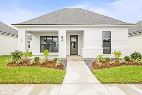 111 Wishing Well Dr, Broussard, LA 70518