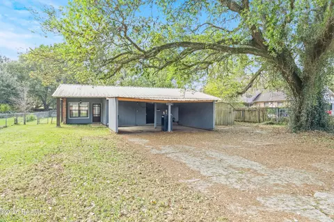 1179 W 14th St, Crowley, LA 70526