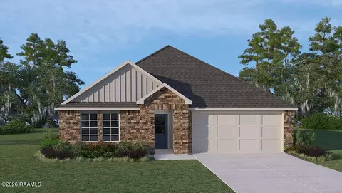 140 Lake Ridge Dr, Broussard, LA 70518