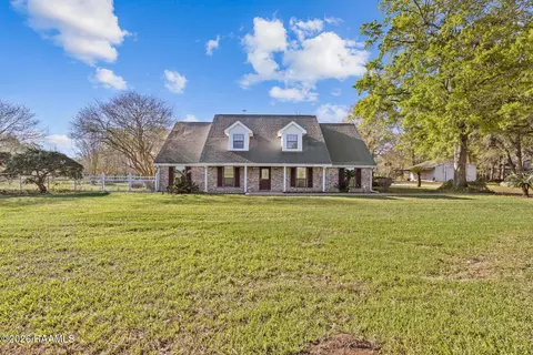 7733 La-87, Jeanerette, LA 70544